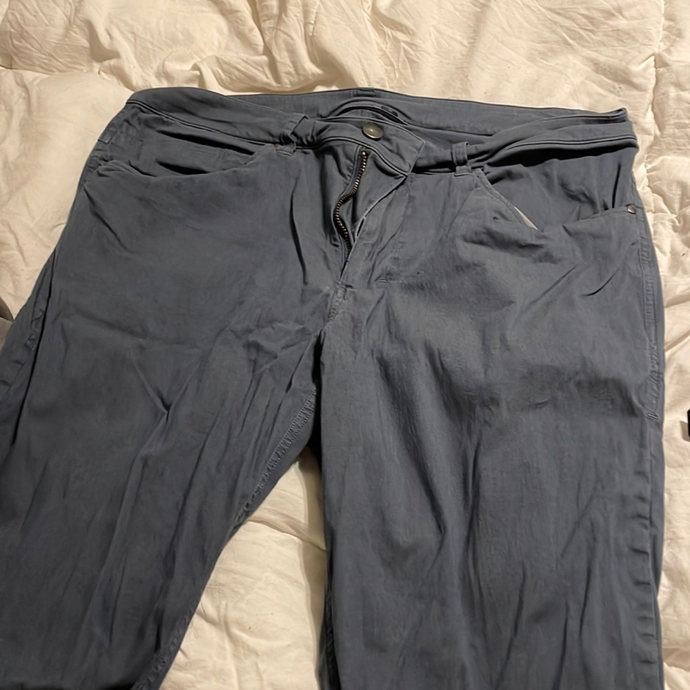 Lulu ABC slim pant blue size 33x34